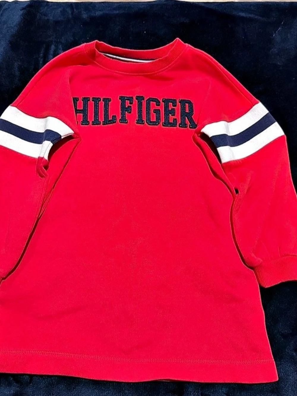 Tommy Hilfiger Color Block Sweatshirt in Red & White Like New